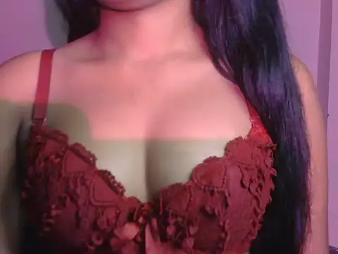 cute yashi online show from April 4, 4:57 pm