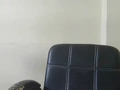 cute yashi online show from March 17, 3:37 pm