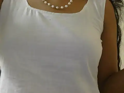 cute yashi online show from May 19, 4:58 pm