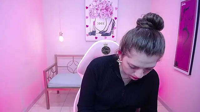 Antonella delgado online show from March 13, 3:11 am