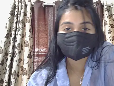 Snapshot of keyswee chatting on November 12, 9:24 am keyswee online show from November 12, 9:24 am