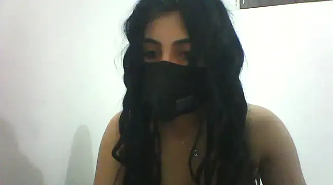 Snapshot of keyswee chatting on January 21, 8:19 am keyswee online show from January 21, 8:19 am