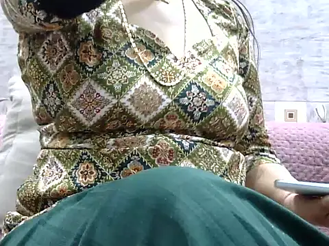 HOTY SAPNA02sCyOz9QcTD online show from March 20, 12:50 pm