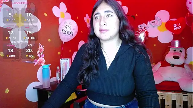 Snapshot of VirellaAshford chatting on February 28, 11:54 am VirellaAshford online show from February 28, 11:54 am