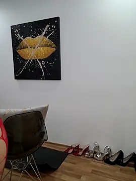 DaisyLuvsYou  online show from May 29, 5:13 am