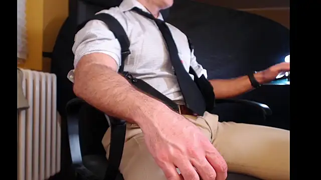 Snapshot of Coach_85 chatting on February 25, 6:08 pm Coach 85 online show from February 25, 6:08 pm