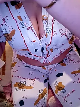 Lona Hot online show from March 25, 8:03 am