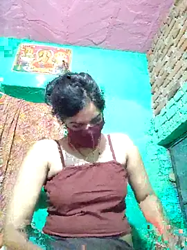 Poonam bhoji online show from May 9, 9:29 pm