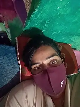 Poonam bhoji online show from April 16, 9:50 pm