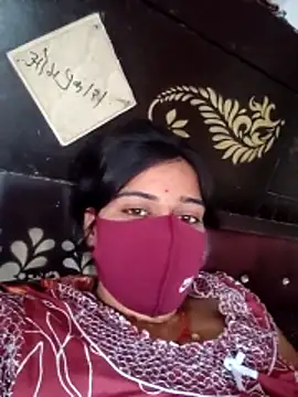 Poonam bhoji online show from April 5, 7:48 am