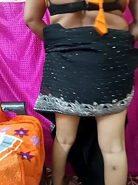 Sofiaa 09 online show from March 14, 4:35 pm