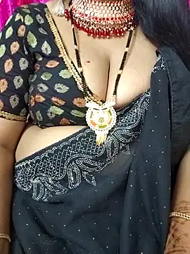 Sofiaa 09 online show from March 26, 6:50 pm