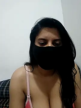 Sonakshi kumari online show from March 18, 9:48 pm