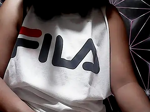 Snapshot of Flowerbebe chatting on June 12, 8:28 pm Flowerbebe online show from June 12, 8:28 pm