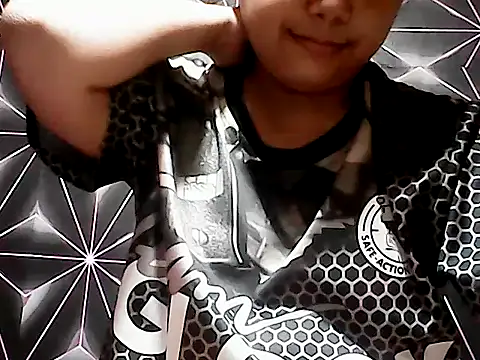 Flowerbebe online show from May 25, 1:21 pm