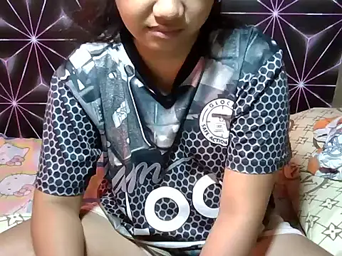 Flowerbebe online show from March 27, 7:17 am