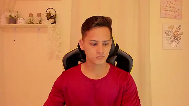 sexy andres01 online show from April 14, 2:00 pm