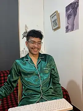 asian darlingcummersxXx online show from May 20, 2:03 pm
