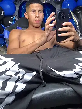 Joel hot1 online show from February 25, 7:36 pm