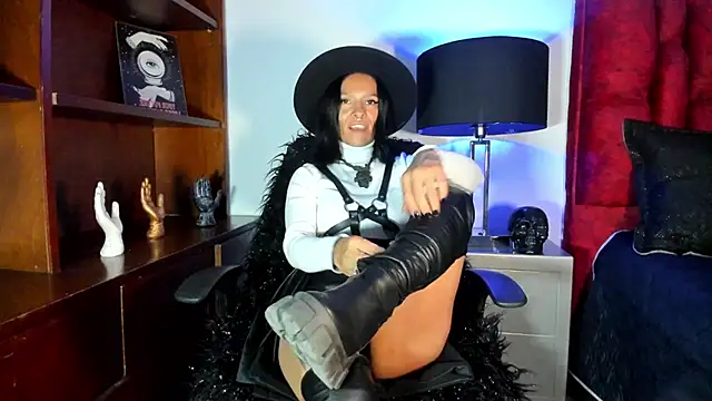 Amelie Blake online show from March 20, 2:40 pm