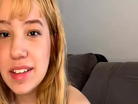 CoreenSchmeling online show from February 26, 4:18 pm