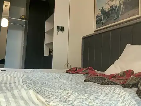 melisnz online show from March 6, 11:27 am