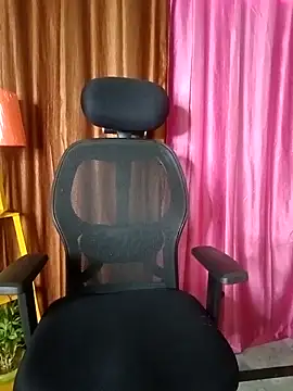 Kritika05 online show from May 17, 3:50 am