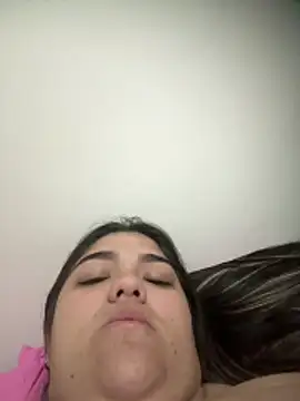 lanenarica online show from April 18, 1:57 pm