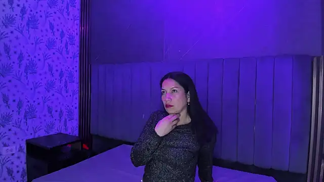 Megan Collinss1 online show from March 6, 4:24 pm