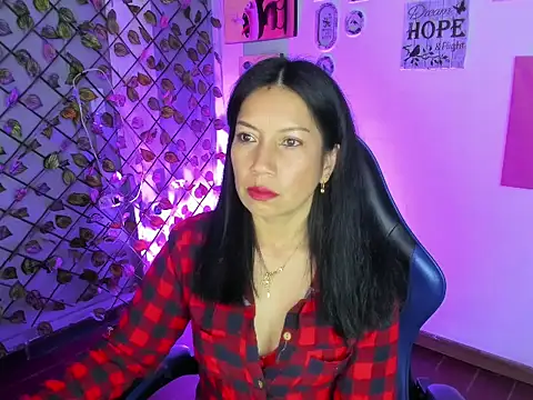 Megan Collinss1 online show from March 24, 1:16 am