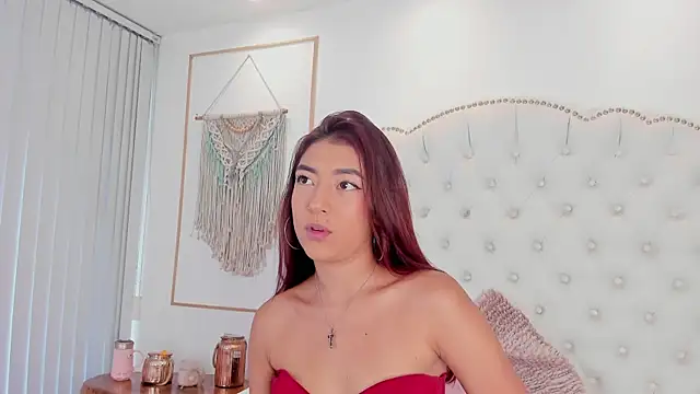 Sara funy online show from April 13, 11:36 am