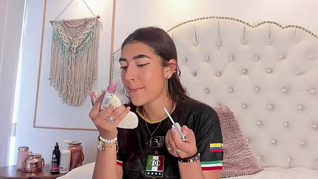 Sara funy online show from March 13, 12:32 pm