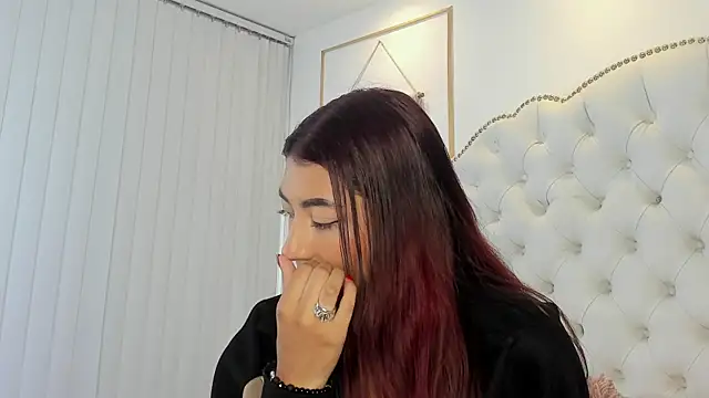 Snapshot of Sara_funy chatting on May 8, 11:25 am Sara funy online show from May 8, 11:25 am
