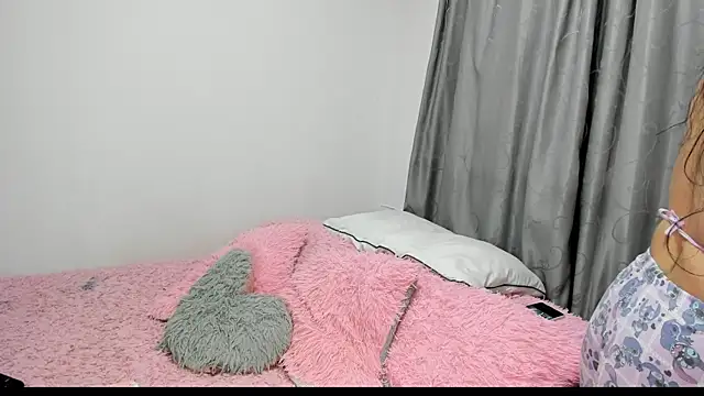 julietabigboobs online show from March 12, 3:23 am