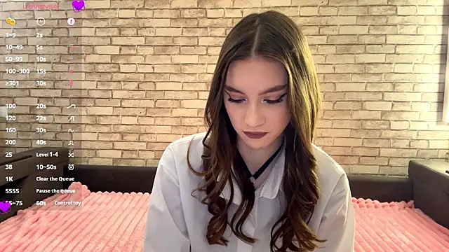 NuDonzze online show from March 12, 5:17 pm