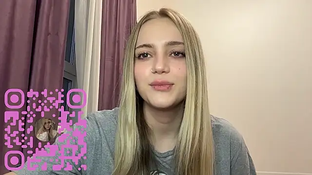 Snapshot of DebiCoppolino chatting on February 25, 3:12 pm DebiCoppolino online show from February 25, 3:12 pm