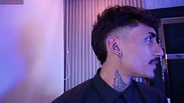 Dark Eros  online show from April 13, 3:32 am