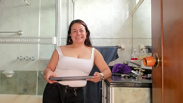 iliy perverted online show from May 7, 11:57 am