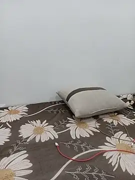 sexy nadhu online show from June 17, 6:29 pm