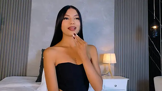 Jazmiin Evans online show from March 20, 8:21 pm