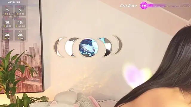 salomee mon online show from May 1, 2:44 pm