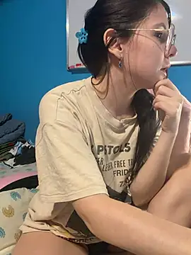 MysticKitty7 online show from July 11, 2:23 am