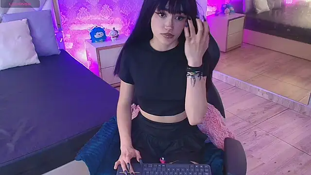 Cloee tay1 online show from April 16, 12:28 pm