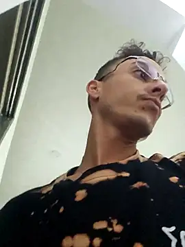 Snapshot of jhowbala chatting on February 27, 7:46 pm jhowbala online show from February 27, 7:46 pm