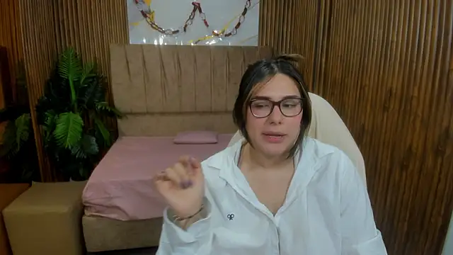 Isiis tay online show from March 25, 3:55 pm