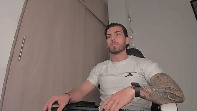 Axel  Blaze online show from March 24, 12:16 pm