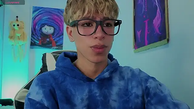 Snapshot of Ryan_sweet chatting on March 13, 3:11 am Ryan sweet online show from March 13, 3:11 am