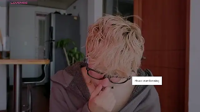 Snapshot of Ryan_sweet chatting on February 28, 1:11 pm Ryan sweet online show from February 28, 1:11 pm