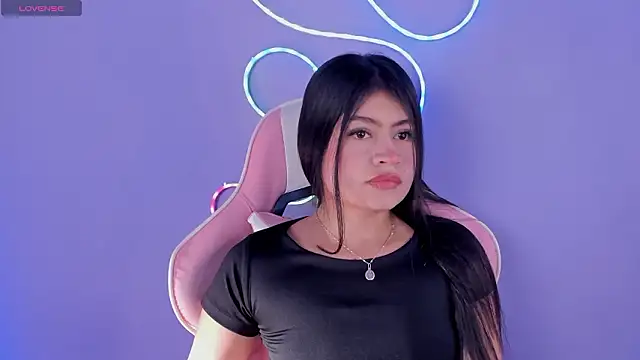 miacapone online show from March 26, 2:37 pm