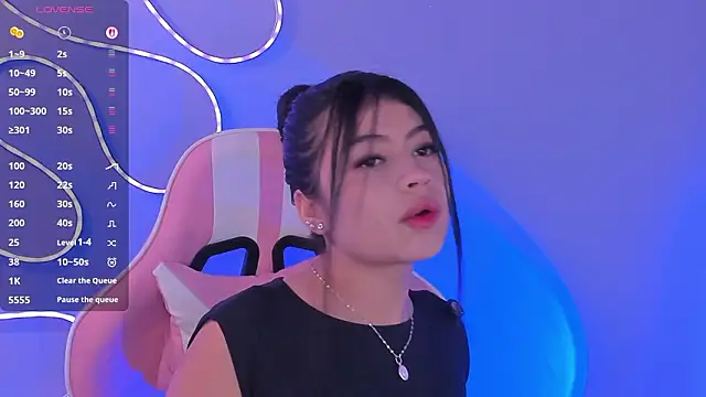 miacapone online show from March 4, 1:41 pm